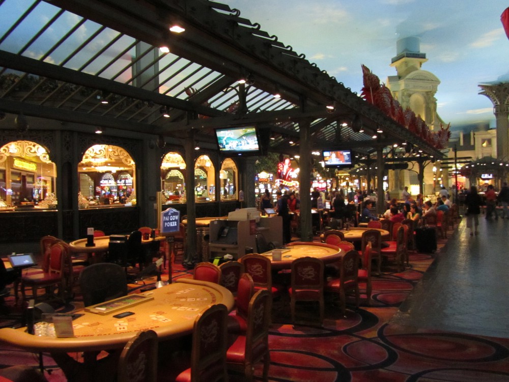 paris casino floor